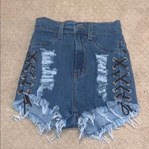 Fashion nova jean shorts